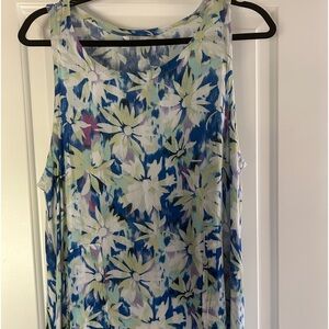 Floral sleeveless dress